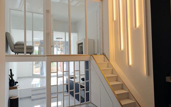 Appartement à vendre    2 pièces • 79 m2 Grasse