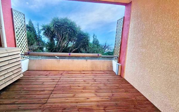 Appartement à vendre    2 pièces • 79 m2 Grasse