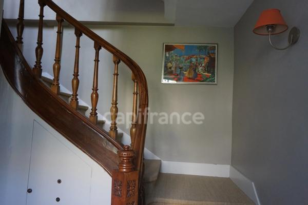 Maison de caractère, rare, 14 pièces proche de EPERNAY (51)