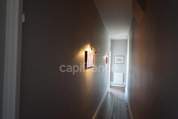 Maison de caractère, rare, 14 pièces proche de EPERNAY (51)