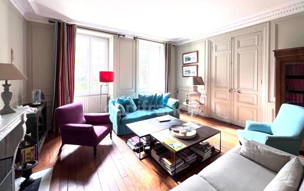 Maison de caractère, rare, 14 pièces proche de EPERNAY (51)