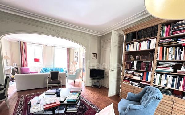 Maison de caractère, rare, 14 pièces proche de EPERNAY (51)