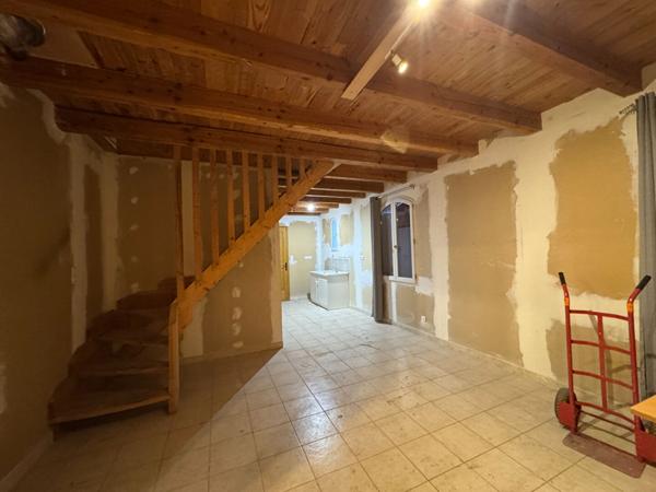 Gaillac . Maison de +/- 219 m²