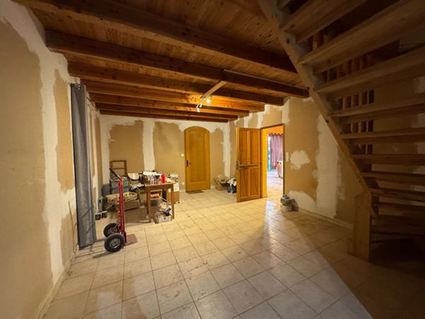 Gaillac . Maison de +/- 219 m²