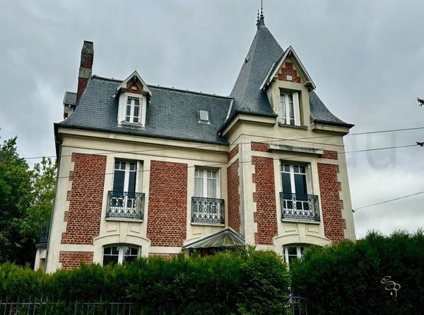 Maison de maître à COMPIEGNE (60200)