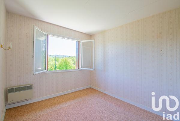 Maison 5 pièces de 90 m² à Cosnac (19360)