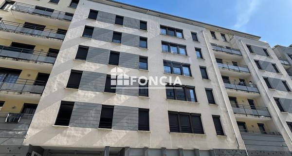 Location Appartement 2 pièces 54.6 m² - Saint-étienne 42000