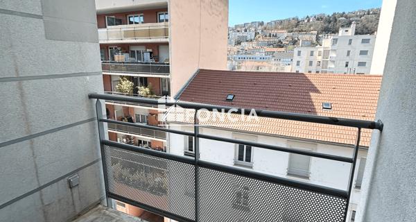 Location Appartement 2 pièces 54.6 m² - Saint-étienne 42000