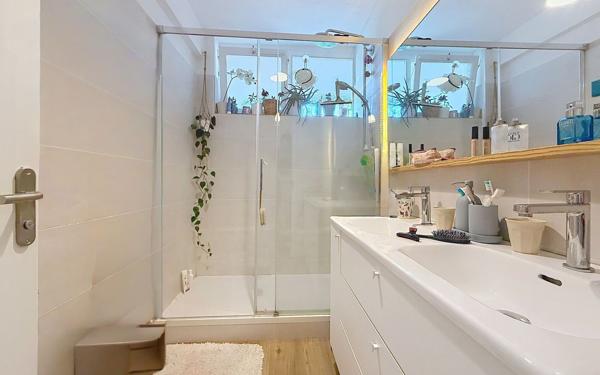 Appartement à vendre    3 pièces • 70 m2 Montpellier