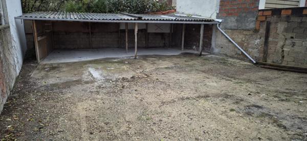 Location Terrain 200 m2 à Maisons-Alfort