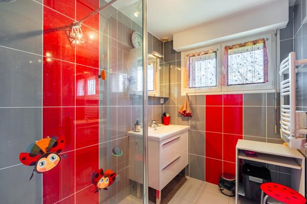 Maison individuelle - 3 chambres - garage