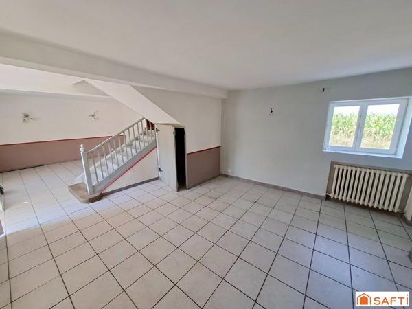Authentique Béarnaise 213M2 avec dépendances et jardin à l’anglaise