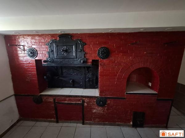 Authentique Béarnaise 213M2 avec dépendances et jardin à l’anglaise