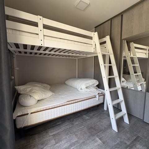Appartement
         2 pièces
        - 35 m² 132 900 € *