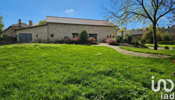 Maison à vendre 6 pièces 275 m² Adriers