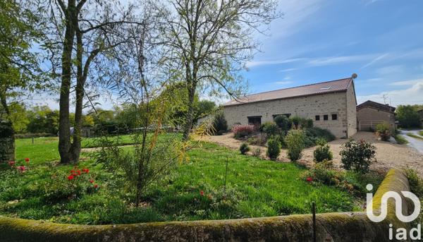 Maison à vendre 6 pièces 275 m² Adriers