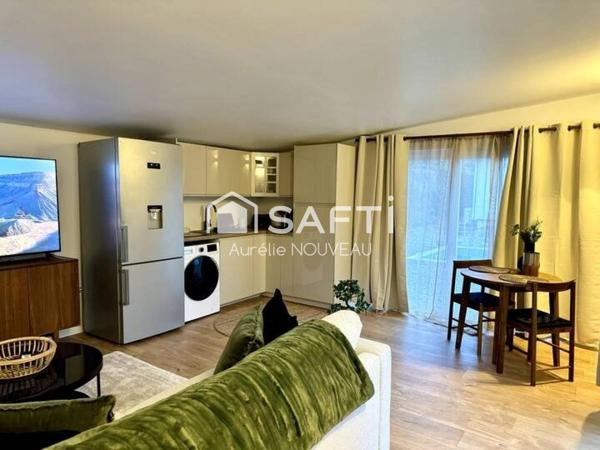 Maison de plan-pied + T2, piscine, terrasses, investissement possible