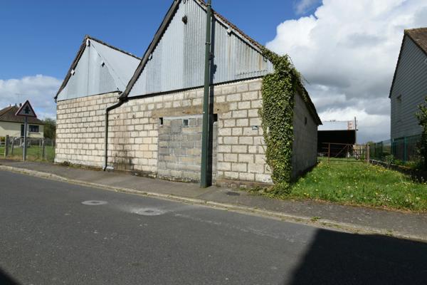 Terrain constructible à vendre avec bâtiment, SAINT BOMER LES FORGES (61)