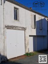 Maison  3 pièce(s)  2 chambre(s)  200 m²