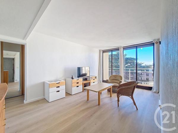 Appartement F4 à vendre  4 pièces - 68,36 m2 RUNGIS - 94