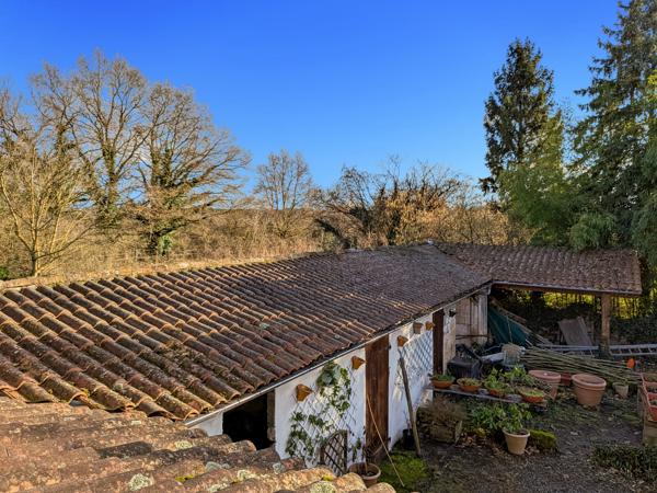 CORPS DE FERME A RENOVER