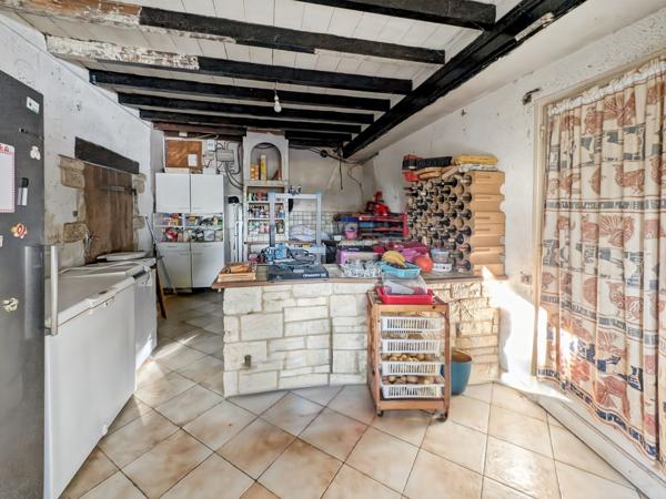 CORPS DE FERME A RENOVER