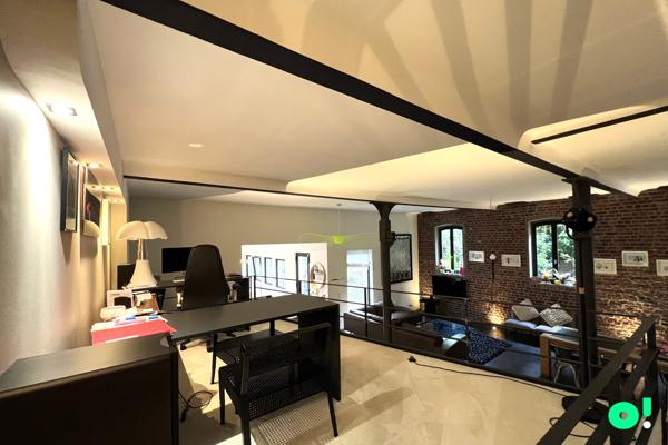 LA MAISON LOFT DANS LES ANCIENNES ÉCURIES – LILLE ESQUERMES