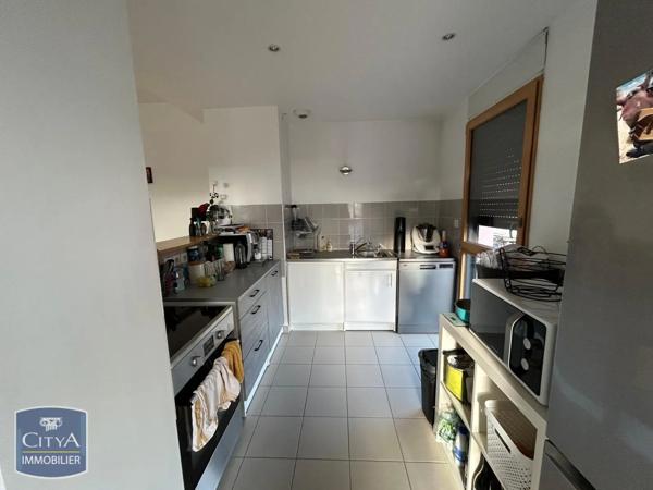 Appartement à louer 2 pièces 58.3m²