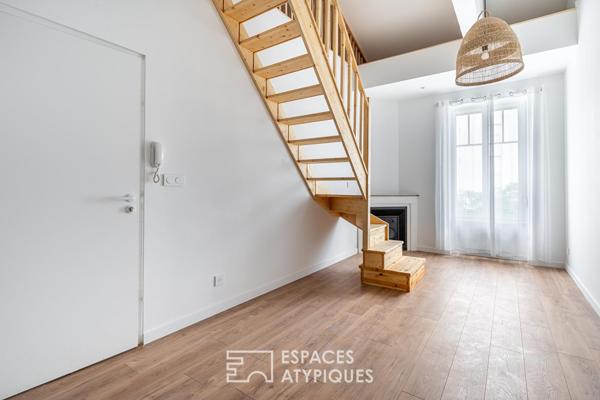 Duplex rénové à Lyon 8e.