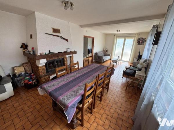 Maison 4 pièces (environ 103 m² habitables) située dans un secteur calme et prisé