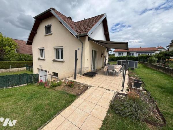 Maison 4 pièces (environ 103 m² habitables) située dans un secteur calme et prisé