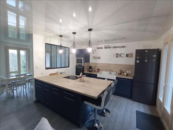 Maison à vendre |  Le Lardin-Saint-Lazare |  3 pièces | 99 m²