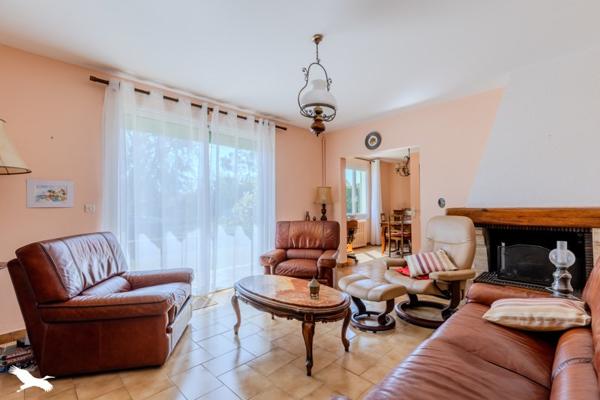Maison à vendre 187 000 € Coutras 6 p 90 m² DPE D