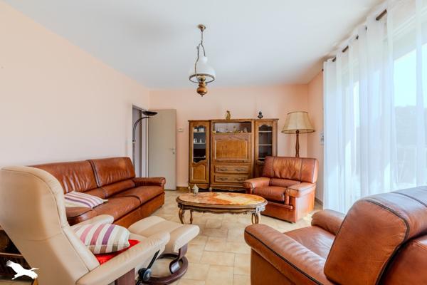 Maison à vendre 187 000 € Coutras 6 p 90 m² DPE D