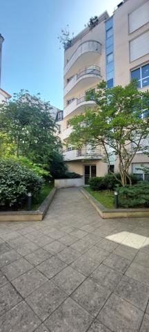 Boulogne Nord 43m² Marché Escudier F1 Exposé Sud