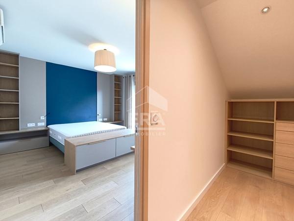 Appartement Annecy 4 pièce(s) 118.99 m2