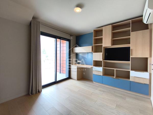 Appartement Annecy 4 pièce(s) 118.99 m2