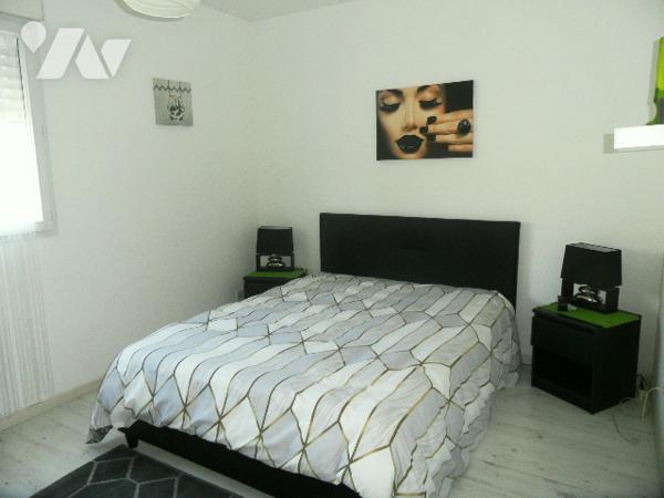 A vendre à COULAINES, maison de 2010 proche toutes commodités (commerces, écoles, parc).