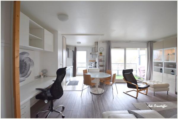 Appartement à vendre 3 pièces CERGY (95) avec cave et parking