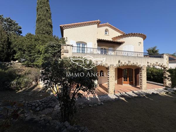 PIGNAN, DANS ENVIRONNEMENT PAISIBLE MAISON D’ARCHITECTE MODULABLE DE 210 m²