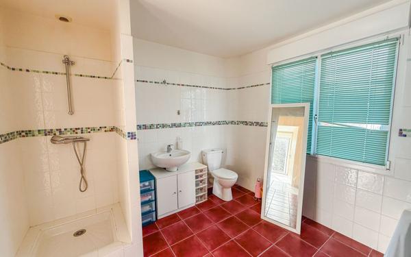 Maison à vendre    8 pièces •  Vannes