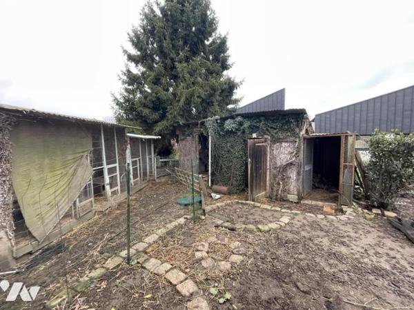 MAISON de bourg de 44m² avec jardin non attenant au coeur de BEAUMONT SUR SARTHE