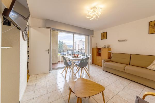 Jolie T1 de 29m2 avec Balcon et place de parking