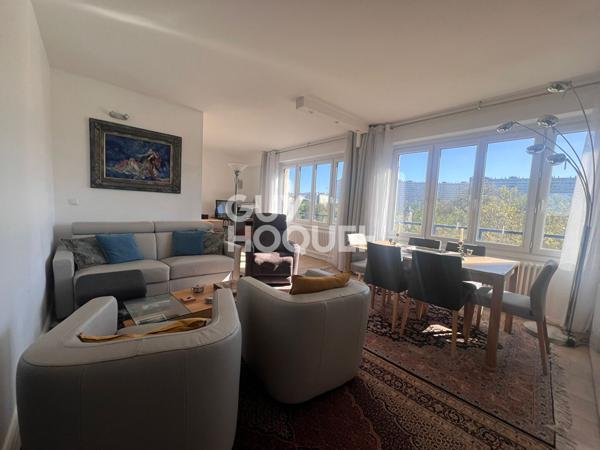 Appartement Paris 4 pièce(s) 67 m2
