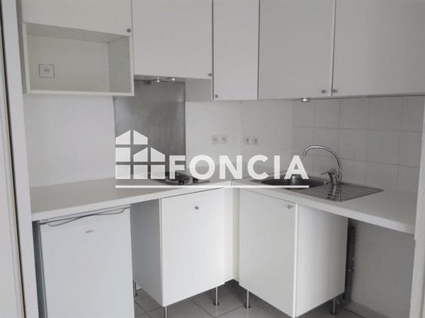 Location Appartement 2 pièces 32.19 m² - 1171 ROUTE DE L'AERODROME Montfavet 84140