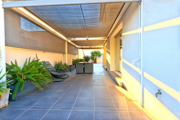 VILLA T5 CONTEMPORAINE AVEC PISCINE LUNEL NORD