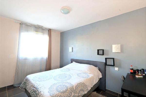 VILLA T5 CONTEMPORAINE AVEC PISCINE LUNEL NORD