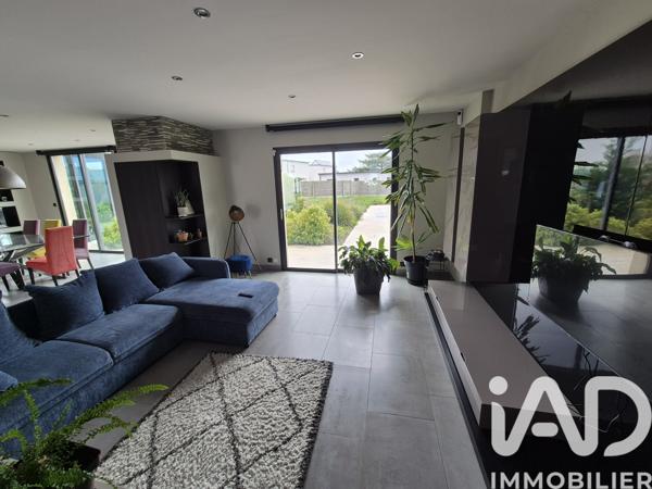 Maison à vendre 8 pièces 220 m² Saint-Renan