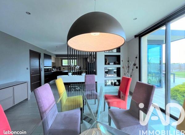 Maison à vendre 8 pièces 220 m² Saint-Renan
