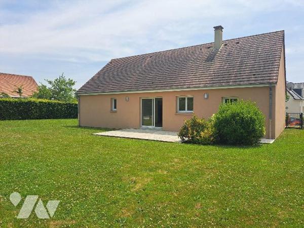 ROUILLON - AU CALME ? PLAIN PIED
Pavillon de 2009 comprenant beau salon-séjour lumineux, cuisi...